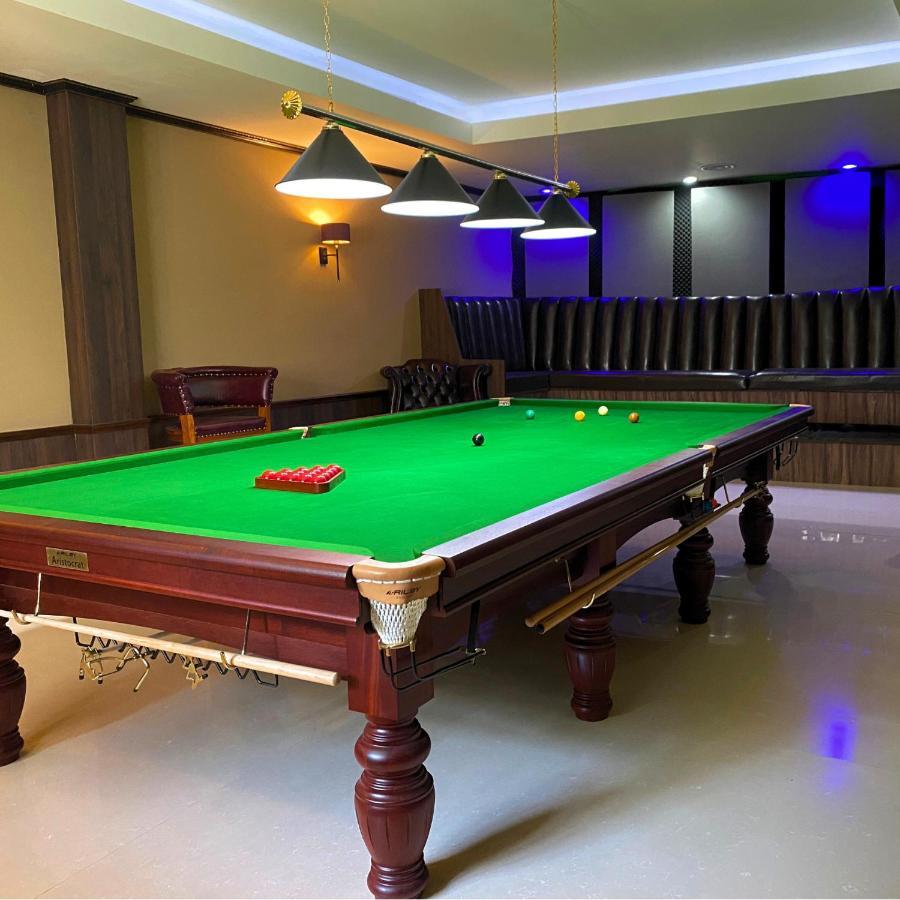 Hotel The Pleasure Dome Amed Esterno foto