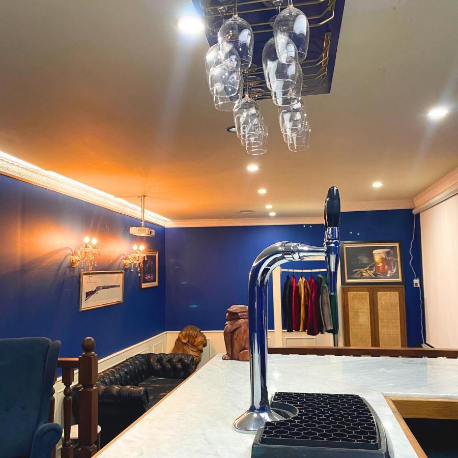 Hotel The Pleasure Dome Amed Esterno foto